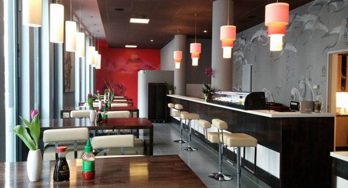 Image 2 of restaurant sushi14