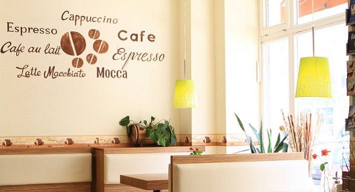 Photo of restaurant Cafe Mocca Pizza & Pasta in Friedrichshain, Berlin