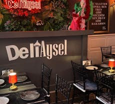 Beylikdüzü, İstanbul şehrindeki Deli Aysel Meyhane restoranı