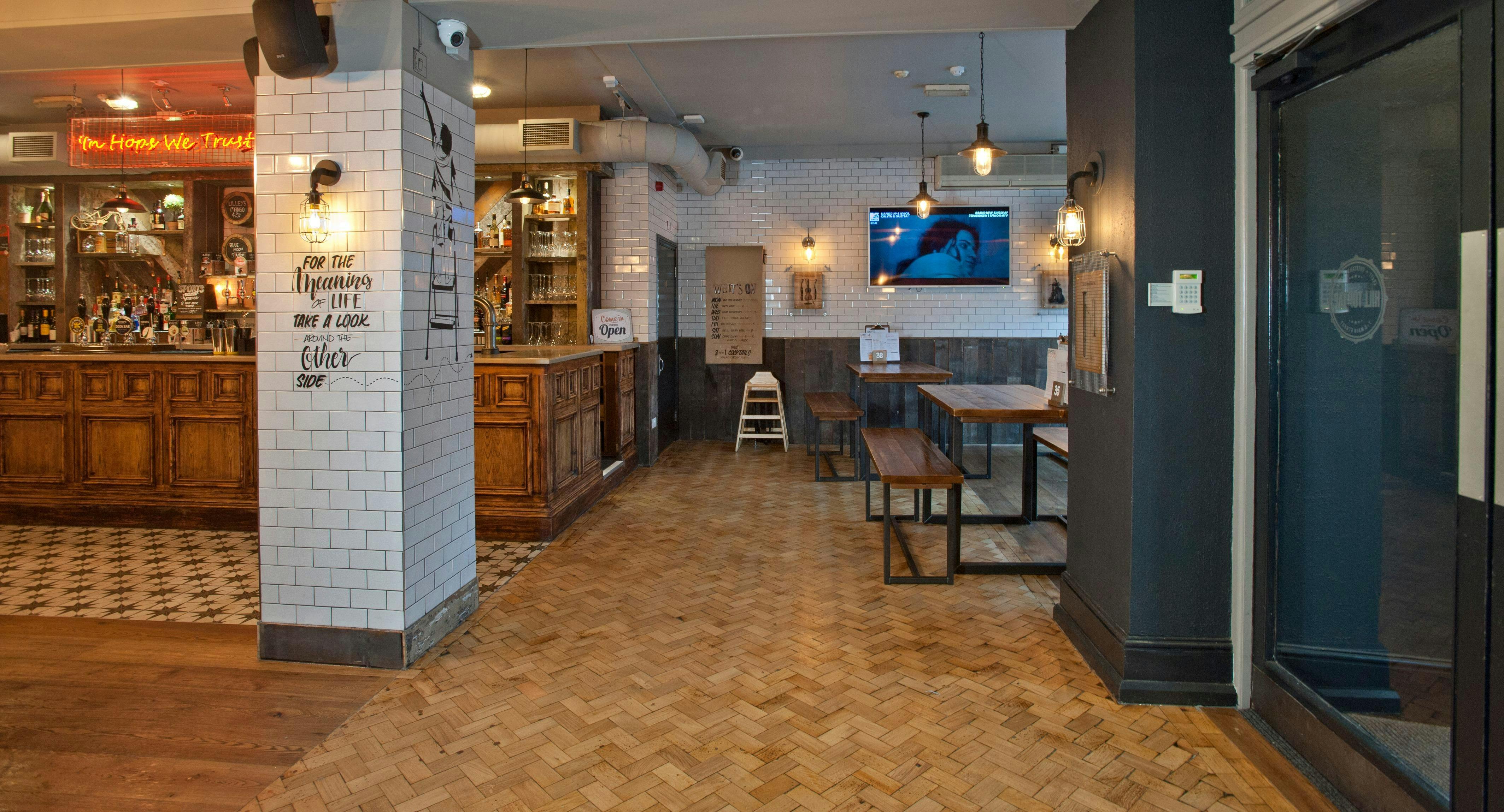 Photo of restaurant Hill Top Tap in Sidcup, Sidcup