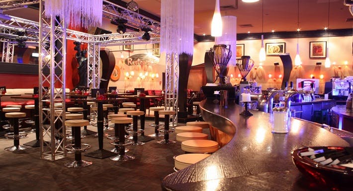 Image 1 of restaurant Buttershaker
