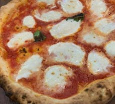 Restaurant Trattoria & Pizzeria Ca' Man Ro' Cor in Villaricca, Naples