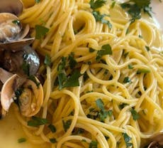 Restaurant La casa dello spagnolo in Rione Sanità, Naples