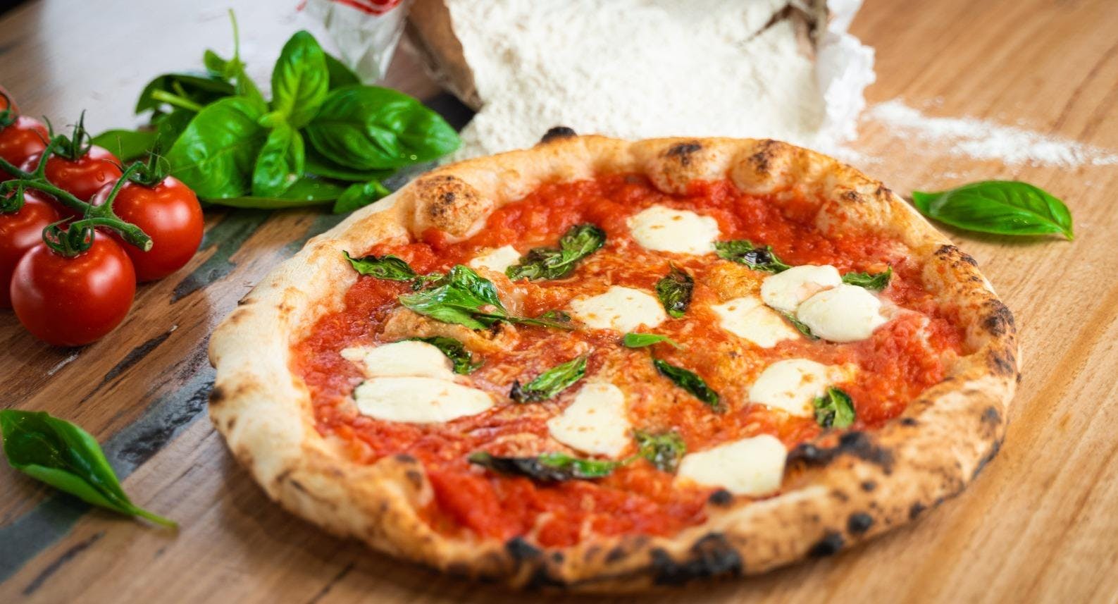 Restaurant T Minus 90 Pizzeria in Hughesdale, Melbourne