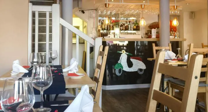 Photo of restaurant Pronto Italiano Ristorante & Pizzeria in Frimley, Camberley - Photo 3