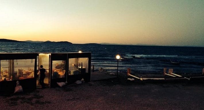 Urla, İzmir şehrindeki Alican Balık Evi restoranının fotoğrafı