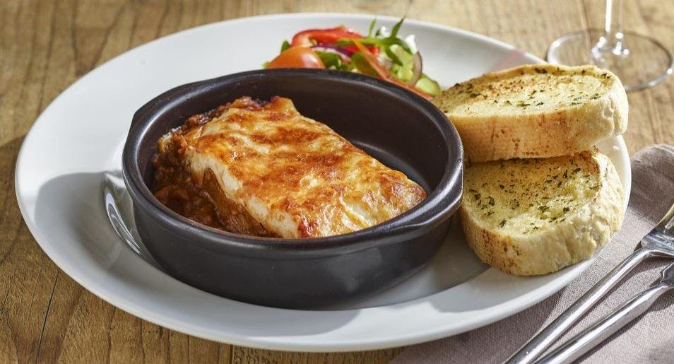 Photo of restaurant The Fox, Twickenham in Twickenham, London - Photo 5