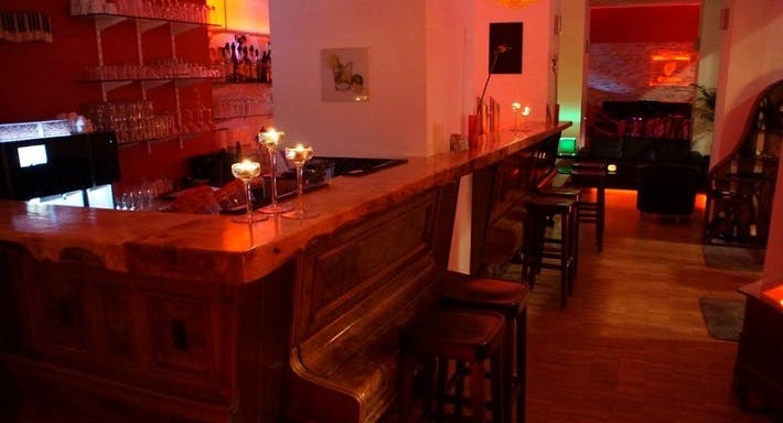 Image 1 of restaurant KM Pianobar