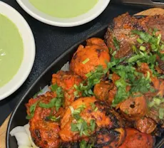 Restaurant Tandoori King Indian Restaurant & Wine Bar in Fairfield, Melbourne