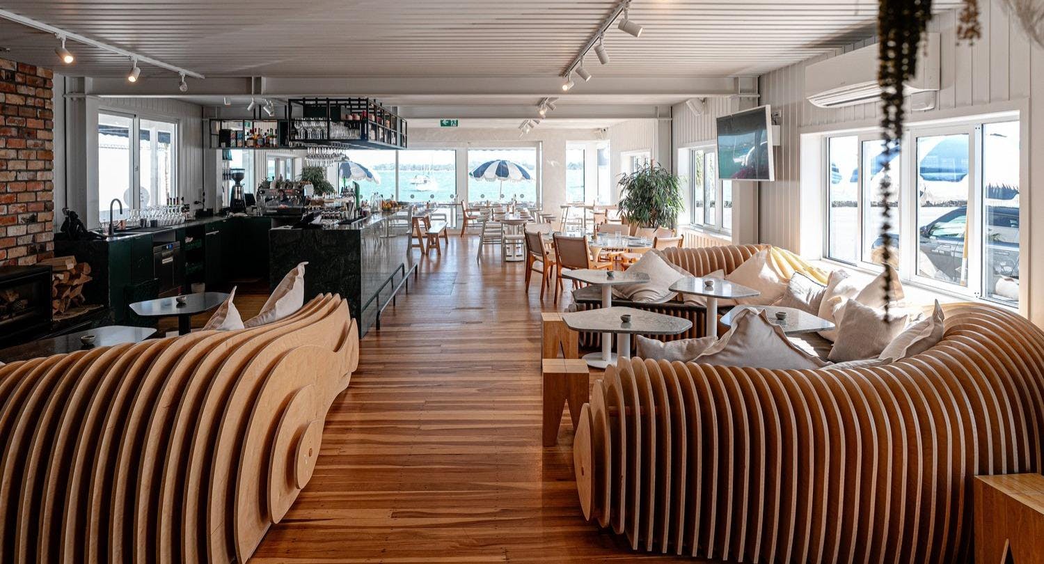 Restaurant Bucks Bistro in Bucklands Beach, Auckland