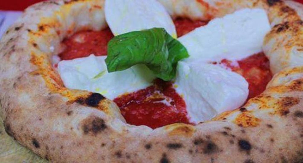 Le immagini parlano da sole: la migliore pizza napoletana alla Pizzeria Ferrillo di Napoli - Fonte: Quandoo