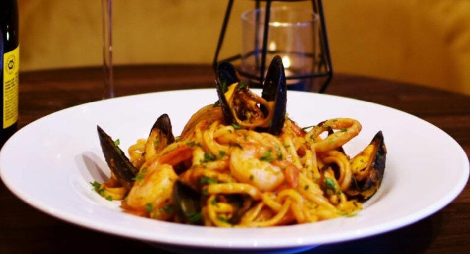 Photo of restaurant PIZZA DI LORO in Edgware, London