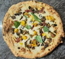 Restaurant La Piazzetta in Cava de' Tirreni, Salerno