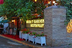 Restaurant Secret Garden Restaurant Büyükada in Büyükada, Istanbul