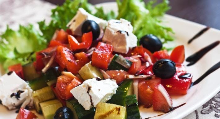 Restaurant Taverna Zorbas in Alppiharju, Helsinki