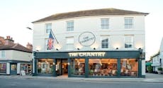 Restaurant The Chantry in City Centre, Chichester