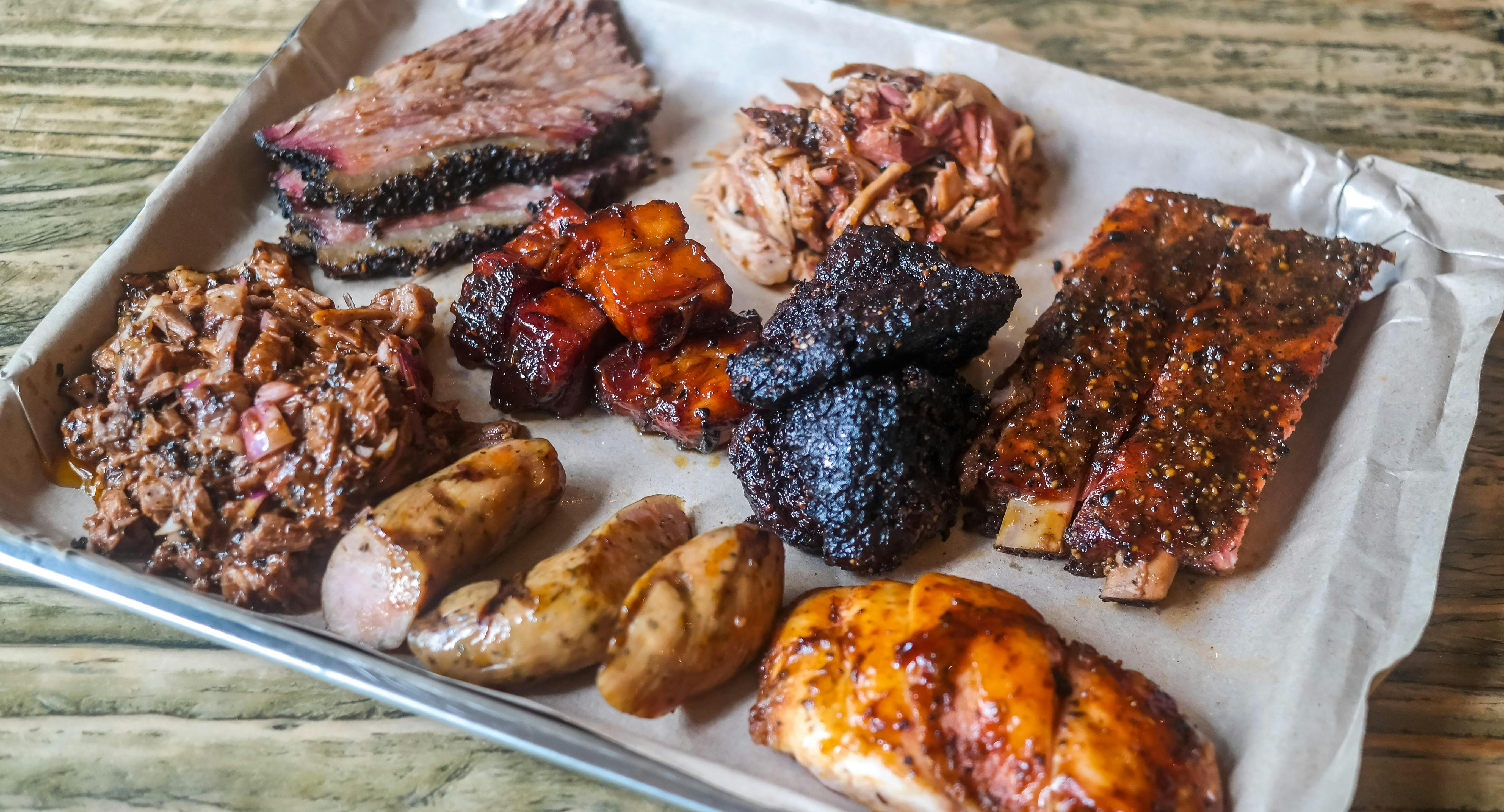 Image 2 of restaurant Decker Barbecue