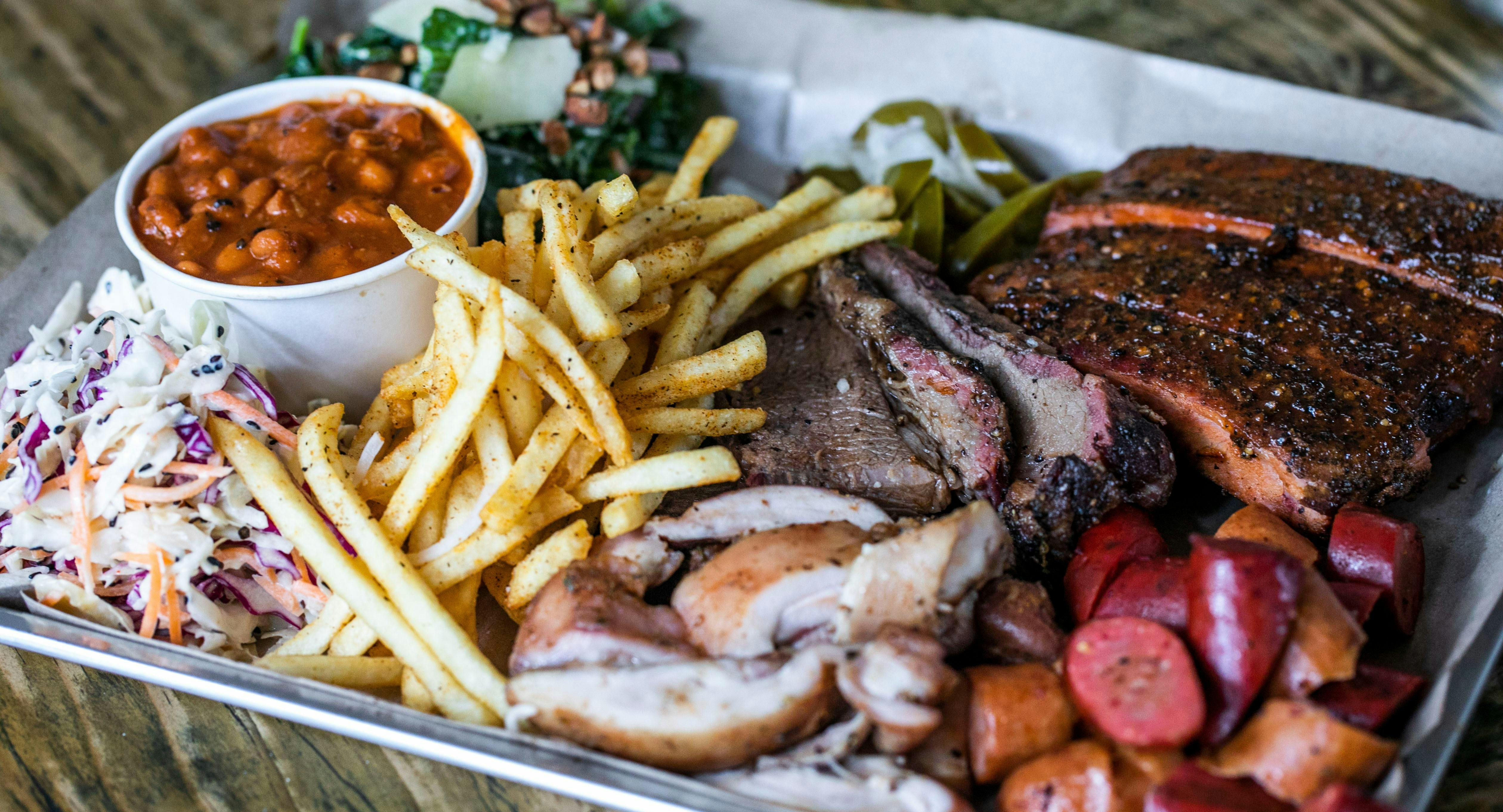 Image 1 of restaurant Decker Barbecue