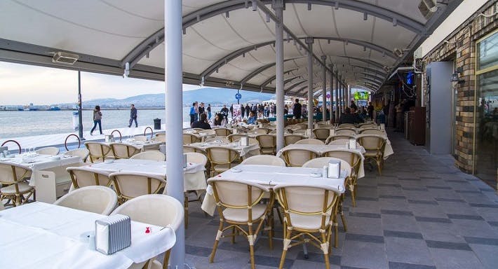 Alsancak, İzmir şehrindeki Gümüş Balık Restaurant restoranının fotoğrafı