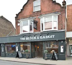 Restaurant The Block & Gasket Burgess Hill in Town Centre, Burgess Hill