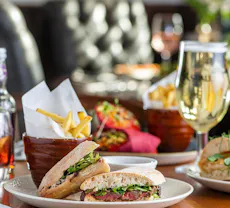 Restaurant The Smugglers Rest in Central, Brighton