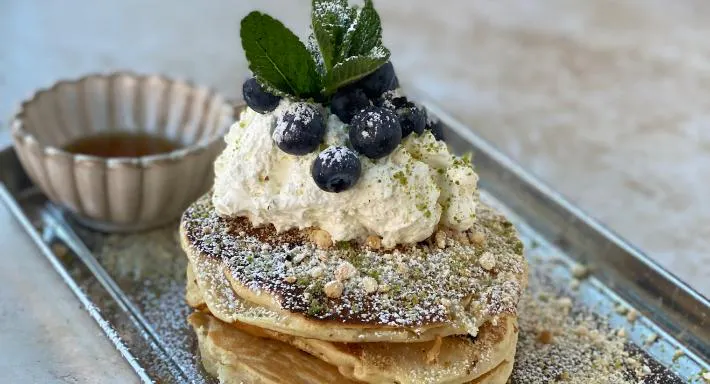 Photo of restaurant Chakra Cafe (Coffee, Breakfast & Brunch) in Hornsey, London - Photo 4