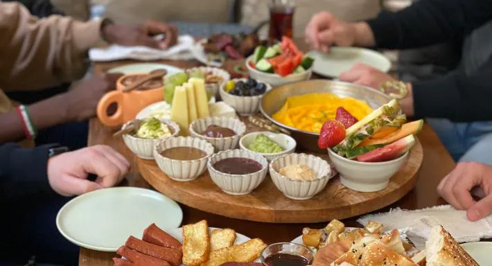 Photo of restaurant Chakra Cafe (Coffee, Breakfast & Brunch) in Hornsey, London - Photo 2