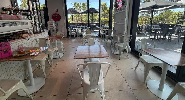 Photo of restaurant Dalgety's Cafe in Oakleigh, Melbourne - Photo 2