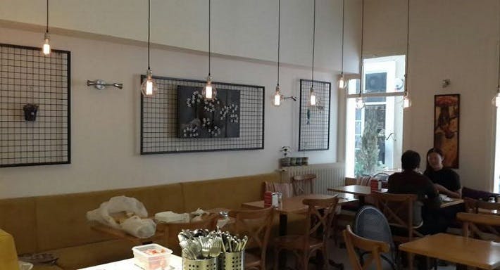 Karaköy, Istanbul şehrindeki Karaköy Nefaset restoranının fotoğrafı