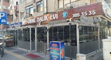 Karsıyaka, İzmir şehrindeki Girne Balık Evi restoranı
