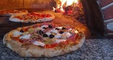 Ristorante Pizzeria Caffe' Bistrot - Malborghetto Firenze - a Centro storico, Firenze