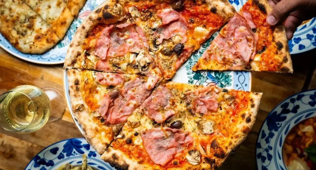 Photo of restaurant Farina Pizzeria Crows Nest in Crows Nest, Sydney - Photo 3