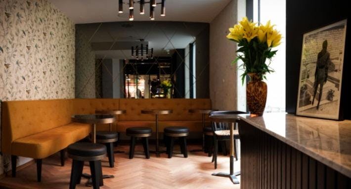 Image 1 of restaurant Cole & Porter Bar