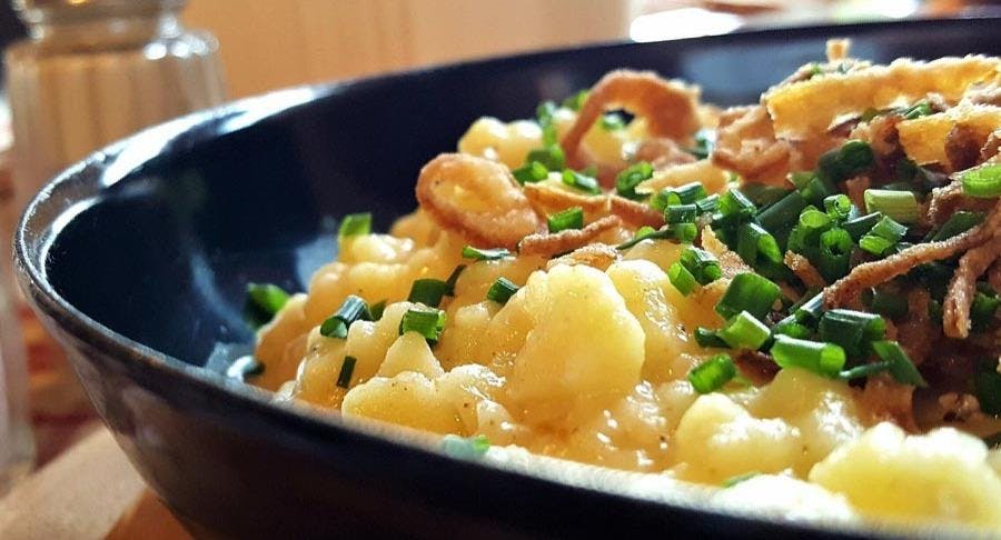 Photo of restaurant Hotel Gasthof Hölle in Gneis, Salzburg - Photo 2