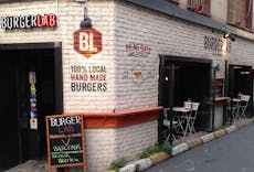 Karaköy, İstanbul şehrindeki Burger Lab & Steakhouse Karaköy restoranı