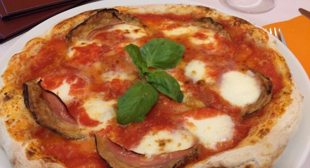 Foto del ristorante Pizzeria Desideria a Madonnella, Bari