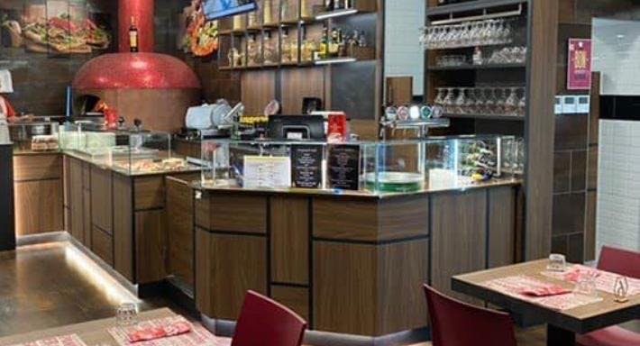 Restaurant Mister Tomato in Barriera di Milano, Turin