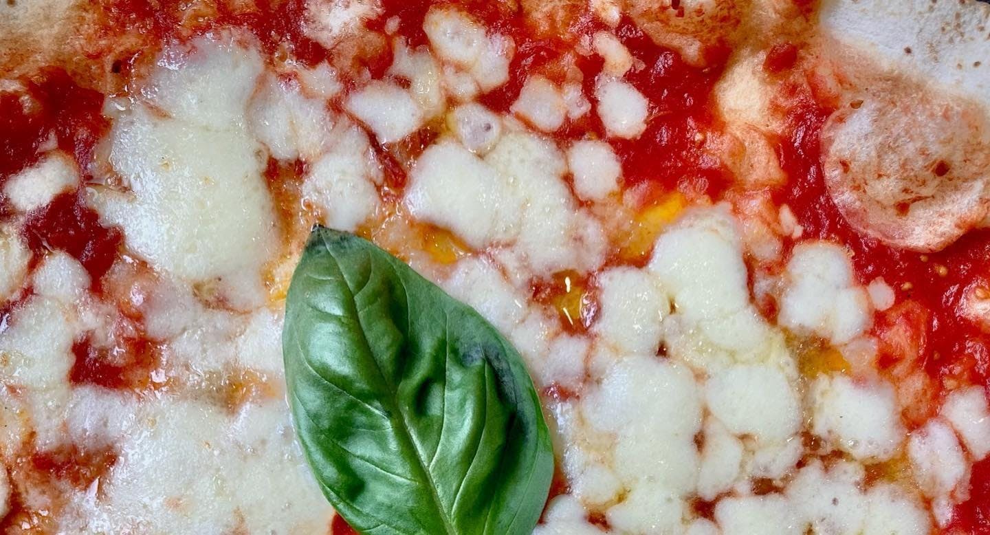 Restaurant La pizza popolare in Fiera, Milan