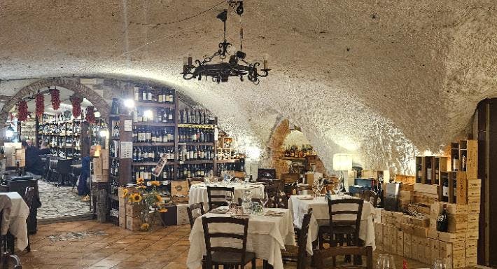 Ristorante L' Enoteca Del Grottino a Centro Storico, Napoli