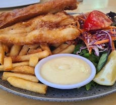 Restaurant Walters River Café in Bicton, Perth