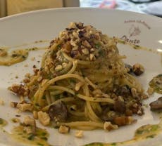 Restaurant Antica librOsteria in Centro Storico, Naples