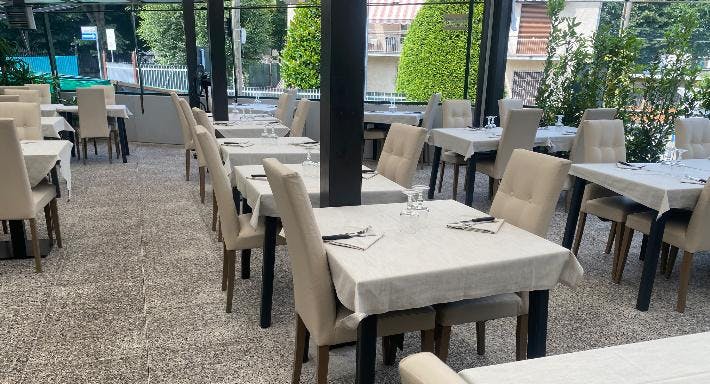 Restaurant Ristorante Pizzeria Figlio d'ò Vesuvio in Settimo torinese, Turin