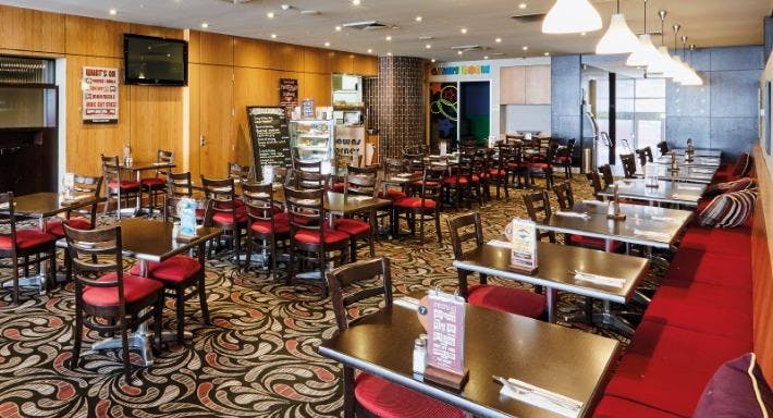 Photo of restaurant Browns Corner Hotel in Coburg, Melbourne