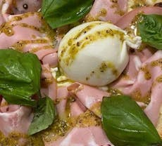 Restaurant Pizzeria & Friggitoria Zero81 Bologna in Andrea Costa, Bologna