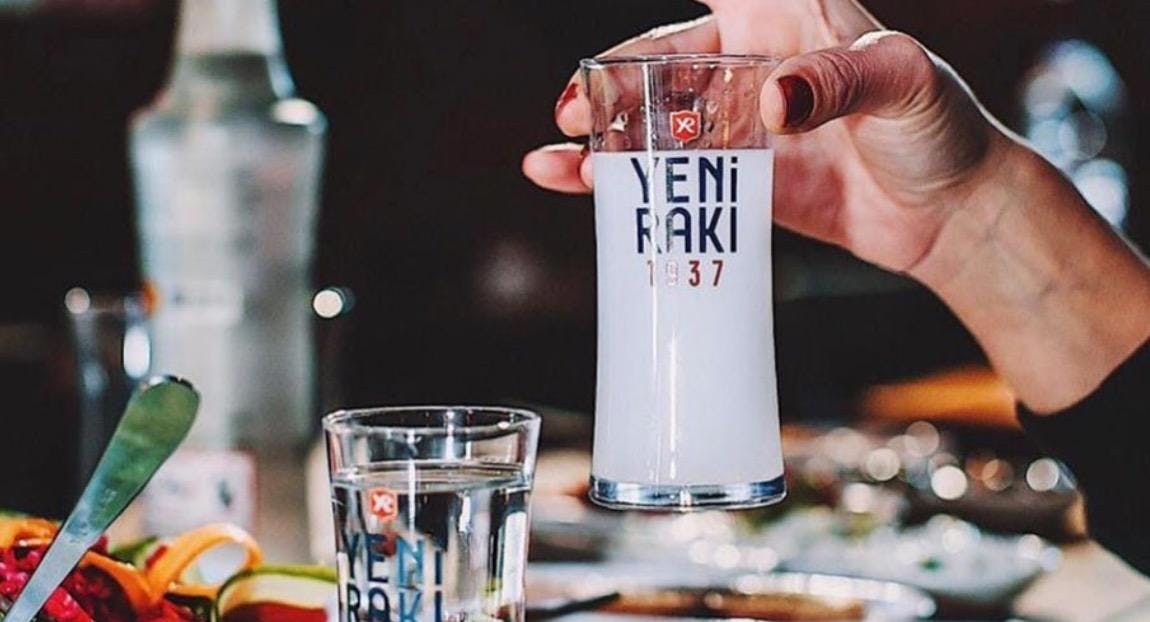 Teşvikiye, İstanbul şehrindeki Dut Meze Restorant • Steak House restoranının fotoğrafı - Photo 5