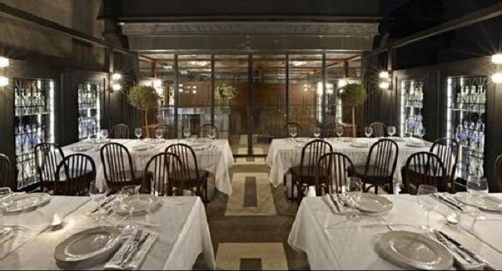 Beyoğlu, İstanbul şehrindeki Münferit restoranının fotoğrafı - Photo 4