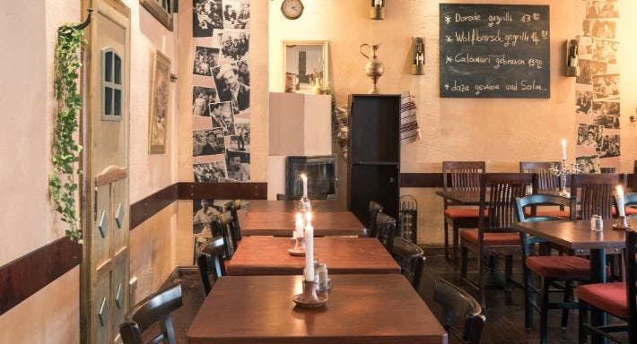 Image 1 of restaurant Retro