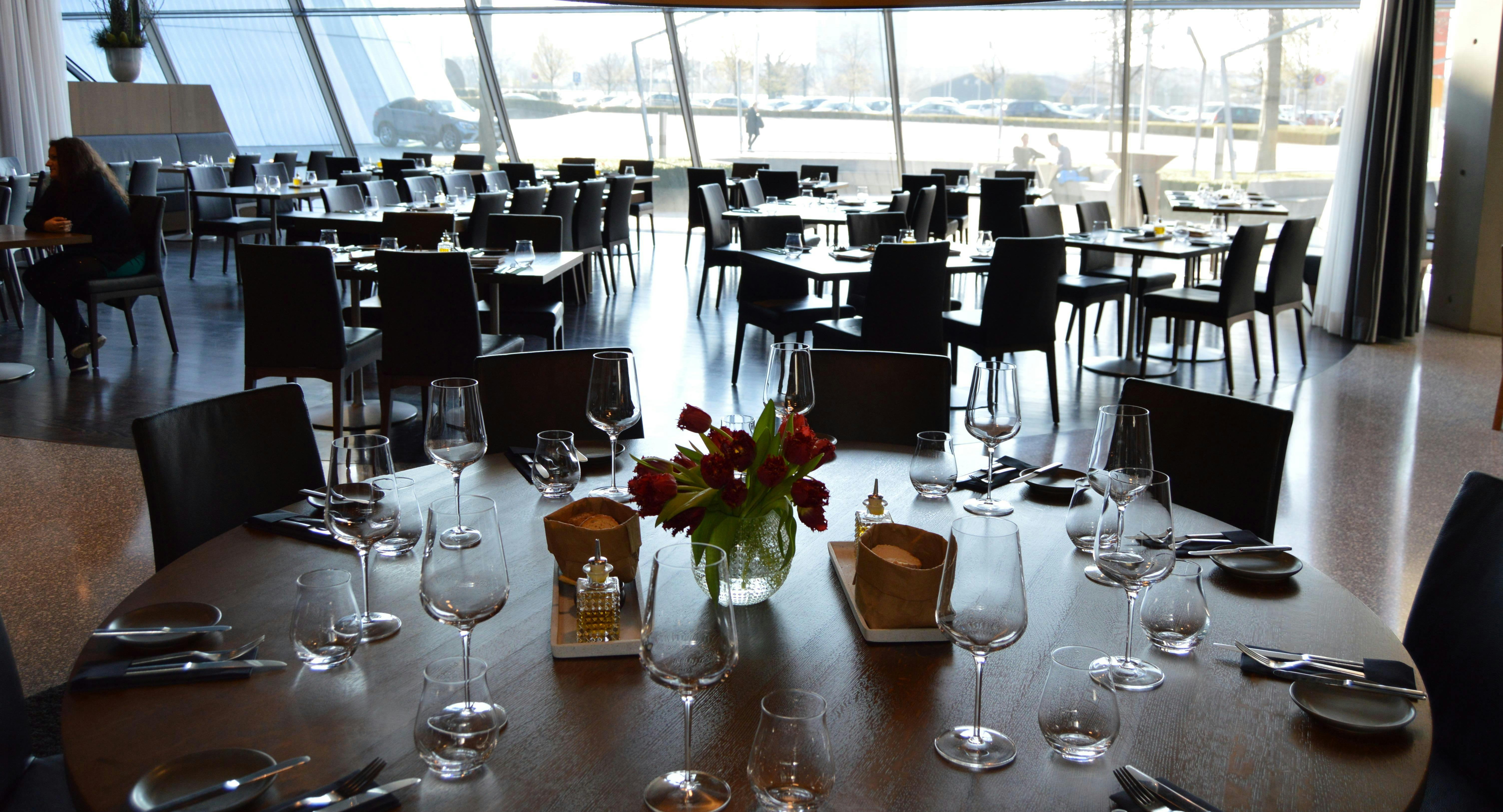Bertha S Gastronomie Im Mercedes Benz Museum Stuttgart Gorsellerine Bakin