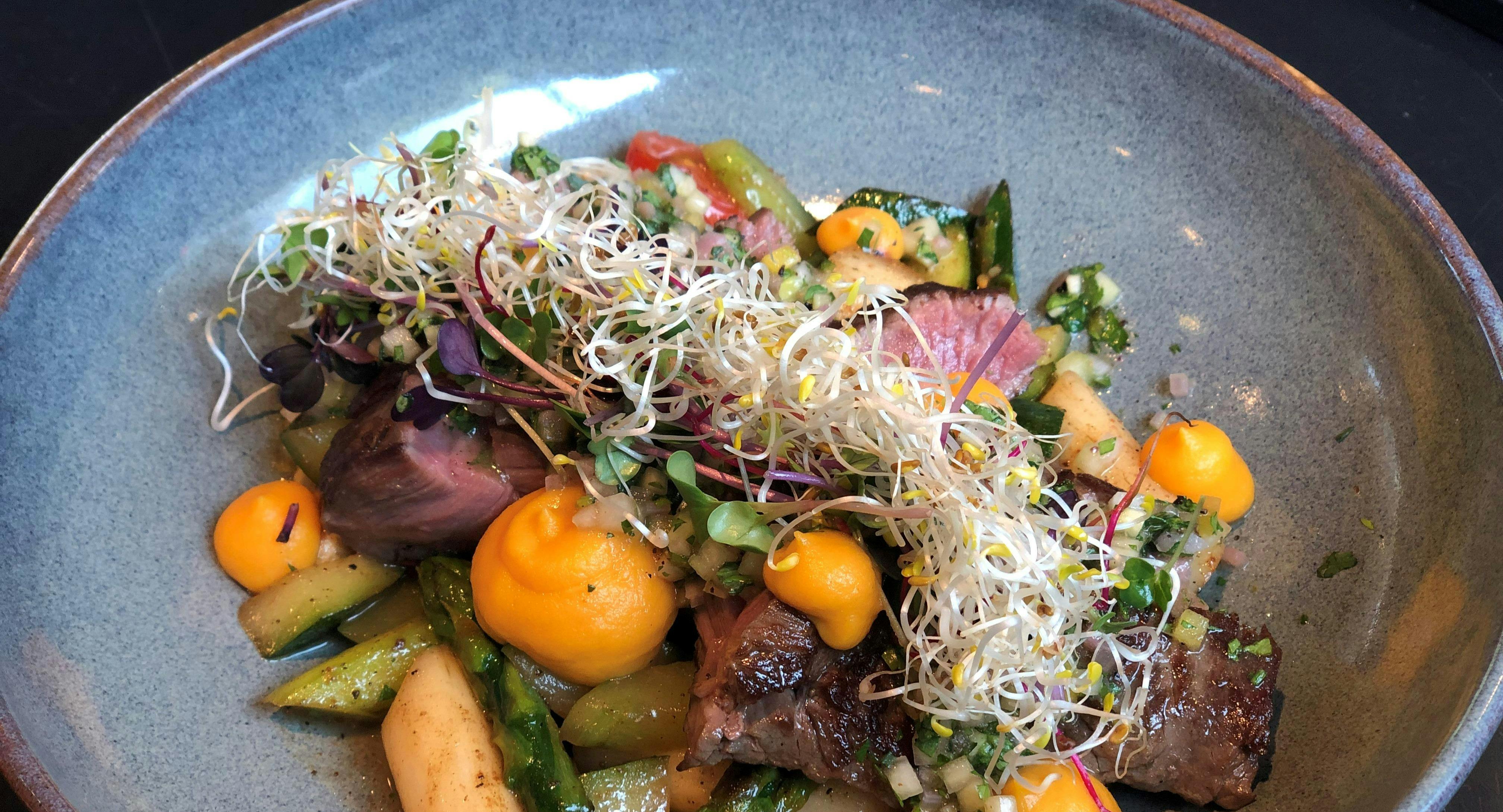 Bertha S Gastronomie Im Mercedes Benz Museum Stuttgart Gorsellerine Bakin