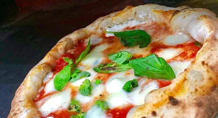 Restaurant Ristorante Pizzeria Aglio, Olio E... Napoli in Fuorigrotta, Naples